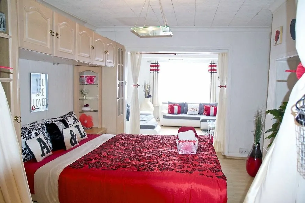 Hotel A & L Lodgings Barking