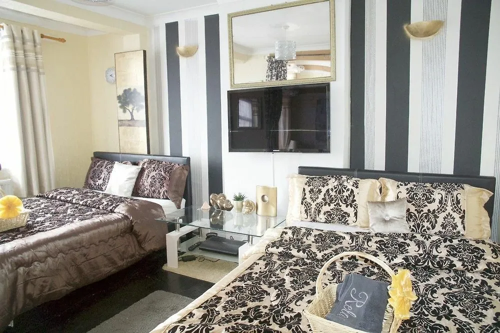 *** Hotel A & L Lodgings Barking  United Kingdom